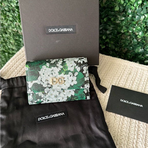 Dolce & Gabbana Floral Compact Wallet Full Set Authentic - Picture 1 of 10